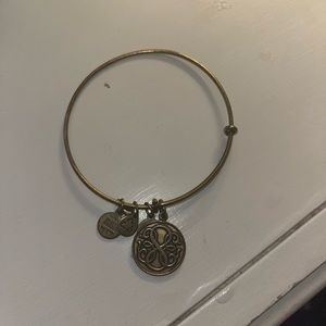 Old Alex and Ani path of life bracelet